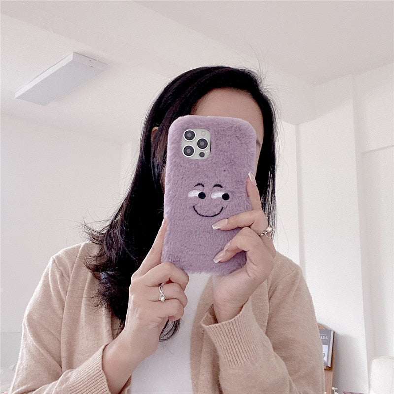 Case Fluffly de Pelúcia sorridente para Iphone